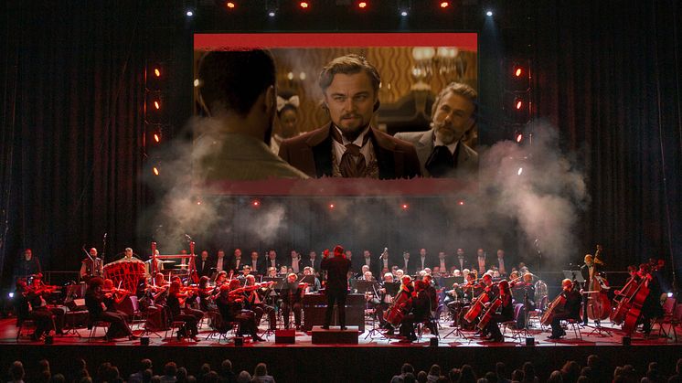 100 solister, sångare och musiker från The Milano Festival Opera