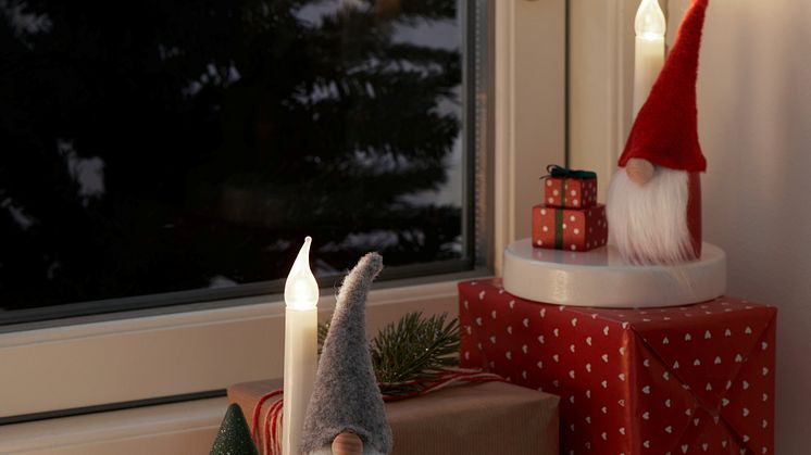 Rusta_2024_S4_Decoration_Light_Santa_1_I.jpg