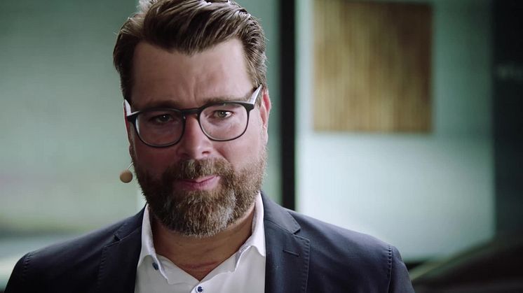 Oliver Hoffmann presents the Audi grandsphere concept