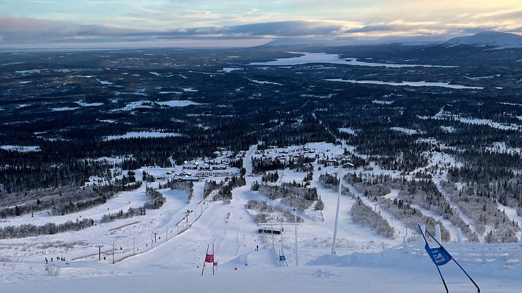 Trillevallen-tävlingsbacken-foto-OlleCollberg-SSF.jpg