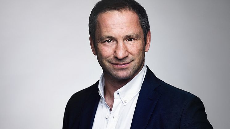 Paolo Roberto är inspirationsföreläsare på Väsby Promotions årsmöte