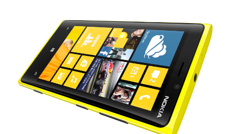 Nu finns Nokias första 4G-mobil hos 3
