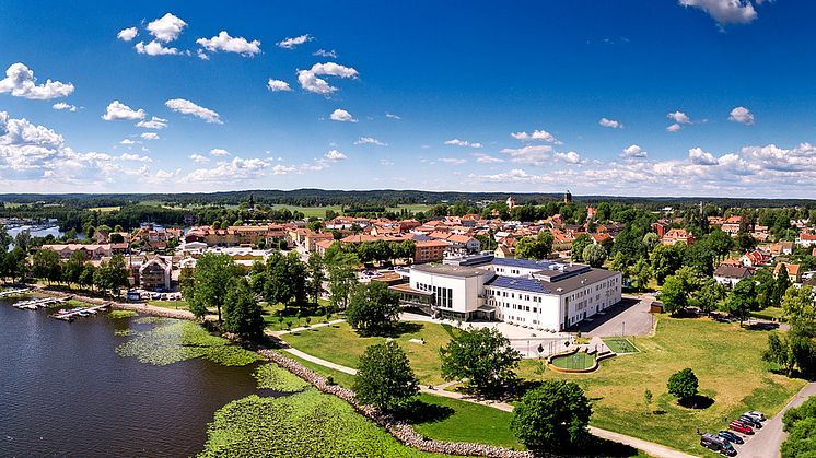Sjöängen i Askersund - kulturhus och skola.