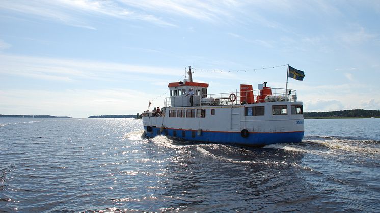 Säsongen för båtbussarnas långturer förlängs 