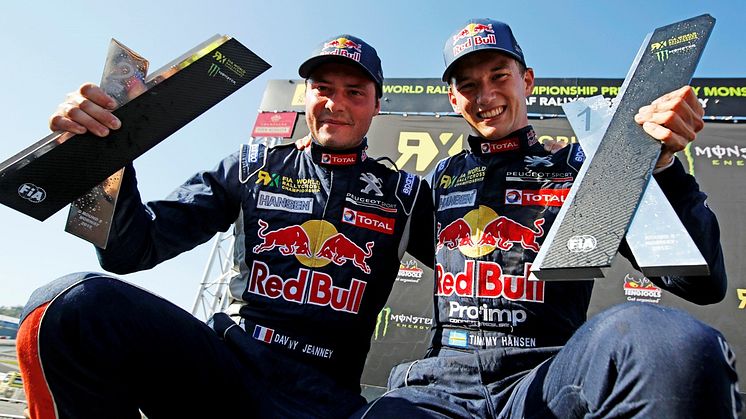 Team Peugeot Hansen körde hem guldet i märkes-VM i Rallycross 2015