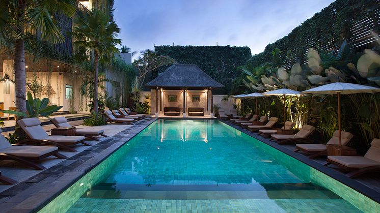 ubud-village-hotel-bali-indonesia-pool