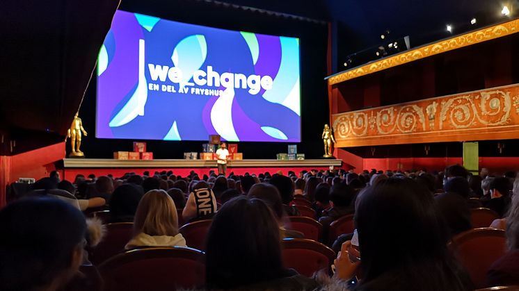 we_change har turnerat runt i Sverige och träffat unga i hela landet