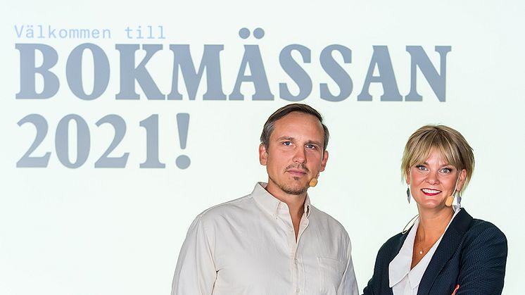 Oskar Ekström, programchef, och Frida Edman, ansvarig Bokmässan. / Foto: Pelle T Nilsson.