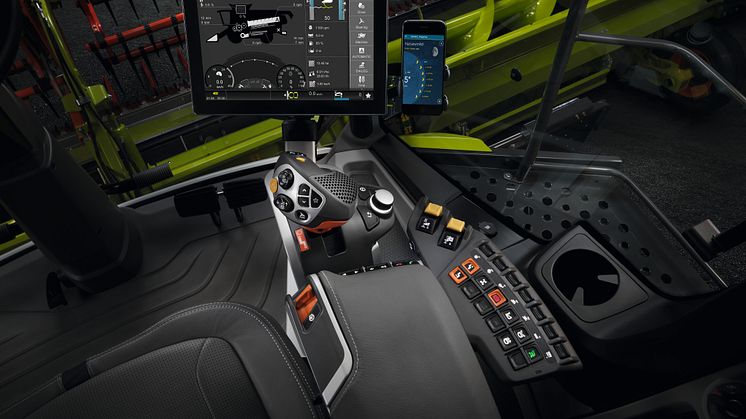 CLAAS_LEXION_2023_05