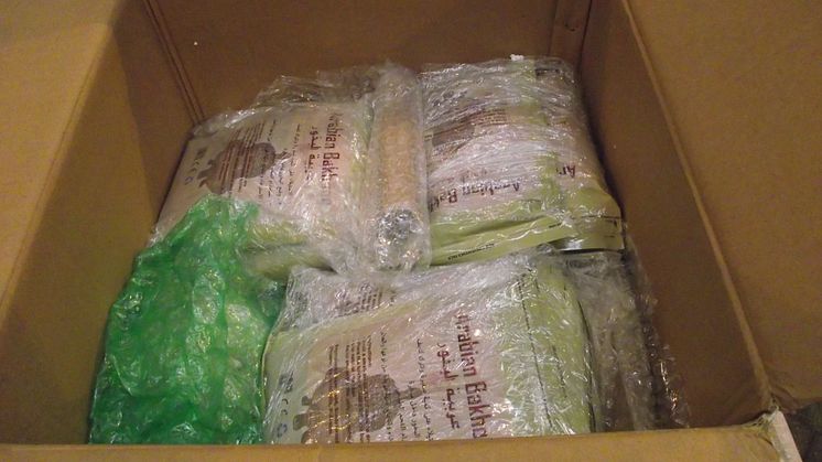 Op Tapestry - tobacco in box