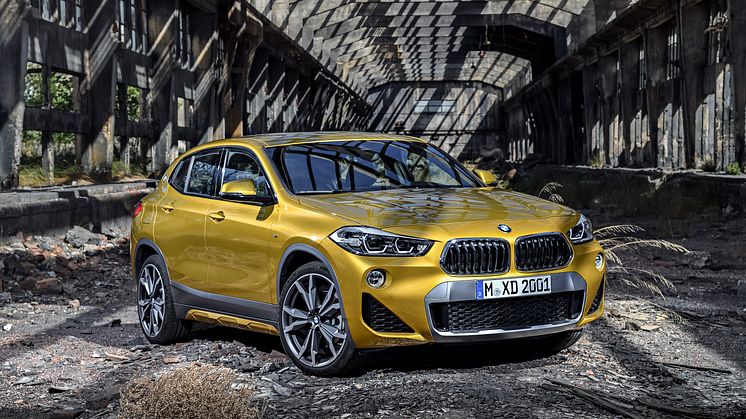 HELT NYA BMW X2