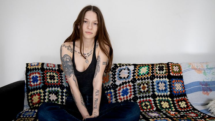 I 2019 forførte hun alle til både VEGAs Udvalgte og i et udsolgt Lille VEGA. Den 19. februar fylder Selma Judith Store VEGA med sensibel harpespil og himmelske vokaler.