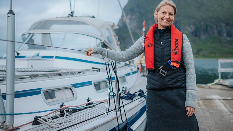 Stina Isabel Almli Pettersen Nordine skal snart ut på sitt livs seilas - uten fungerende nyrer. Foto: Karoline O.A. Pettersen
