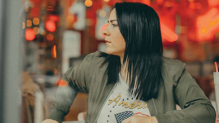 ​Storbritaniens stjernespire Lucy Spraggan indtager VEGA med storhittende folknumre