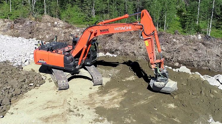 Med en ZX250LC-6 som första maskininvestering har Niroc kommit igång.