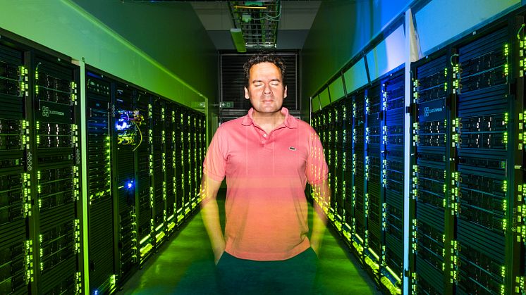 Bo Durbeejs forskning inom teoretisk kemi bedrivs på superdatorer vid Nationellt superdatorcentrum i Linköping.
