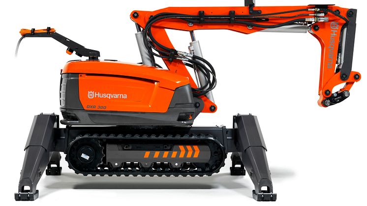Husqvarna DXR 300 – mycket stabil rivningsrobot med större räckvidd 