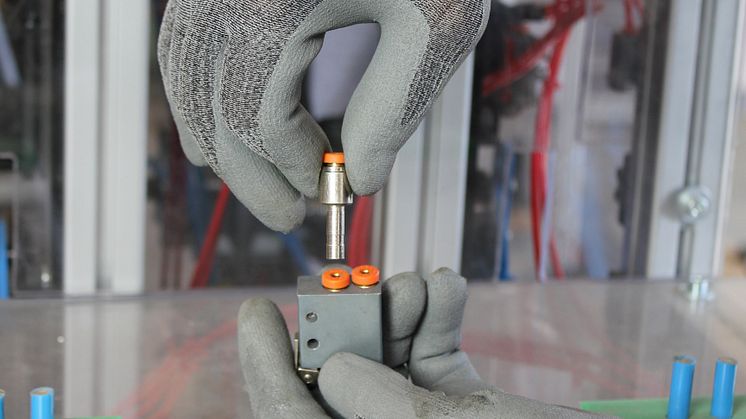 Worksafe P30-101 Handsken du glömmer att ta av