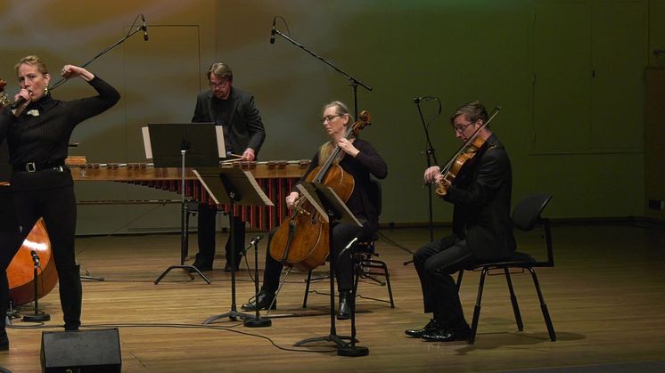 Jenny Wilson i samarbete med Helsingborgs Symfoniorkester 