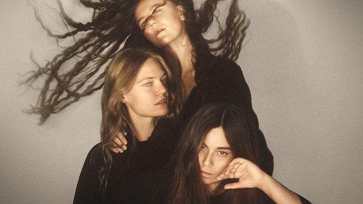 ​En hellig treenighed af laber pop fra Molina, ML Buch og Clarissa Connelly