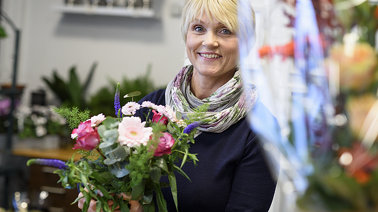 Lena på Brunnsbo Blommor. Foto Markus Andersson