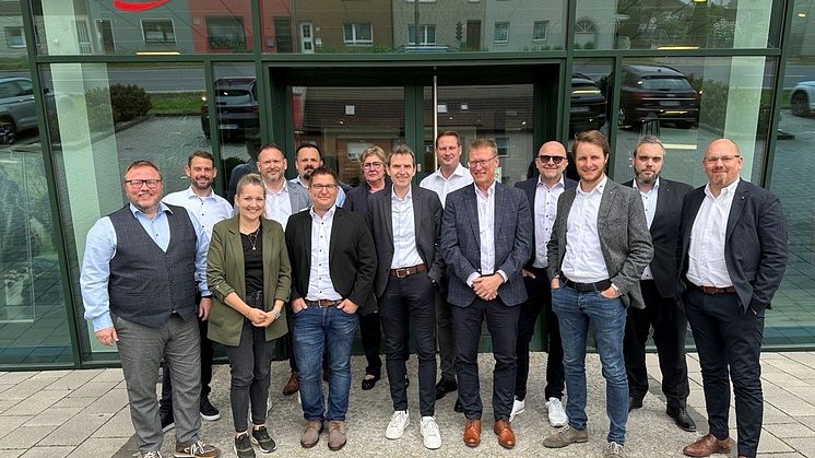 Die Mitglieder der TOP UNIT CERAMIC bei ihrer Gremiensitzung am Standort der Hermann Bach GmbH & Co. KG in Nordhausen