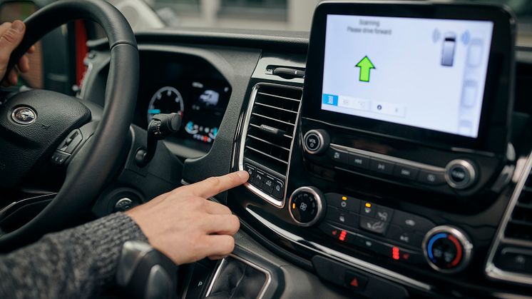 2020_Transit_Park_Assist_164 Kopie