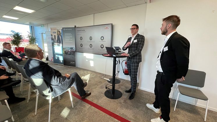 Foto: Lucas Lötbom och Christoffer Thuresson, Key Accounts Managers på Carglass®.