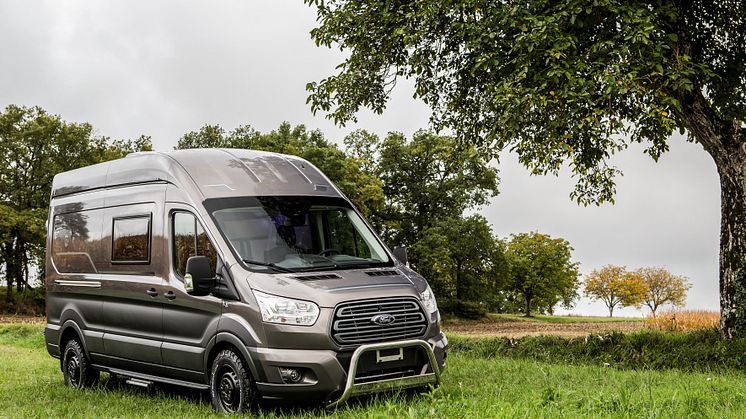 FORD_2017_Transit_Randger_560__02