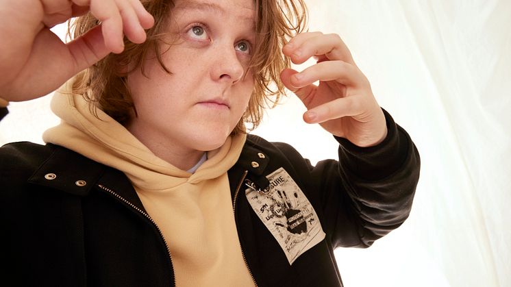 LewisCapaldi-Press-AlexandraGavillet