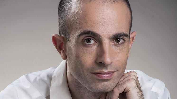 Denne høsten blir Yuval Noah Hararis serie komplett med den nye boken "21 tanker for det 21. århundre". 