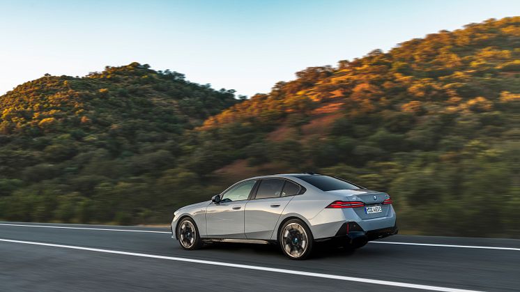 BMW i5 eDrive40