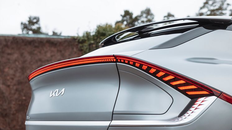 Kia_EV6_Sv_05