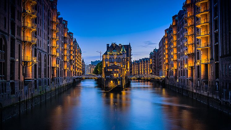 SIGNAL IDUNA bietet mit ihren Produkten einen echten Mehrwert für Immobilienverwaltungen. Foto: Claudio Testa/unsplash.com