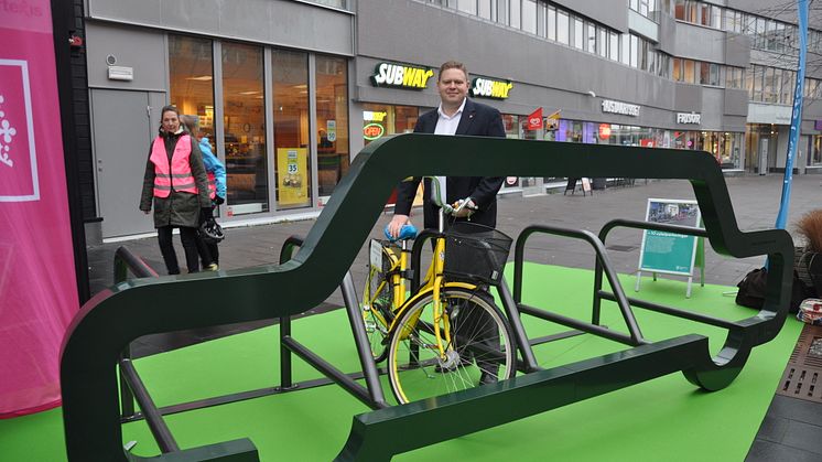 Per Ankersjö (C): Nu är Stockholms nyaste cykelsatsning invigd