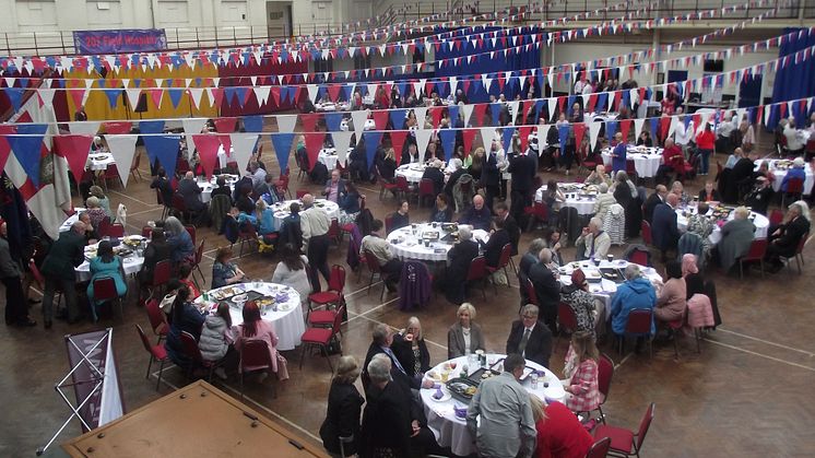 Community heroes celebrated at Jubilee lunch and service