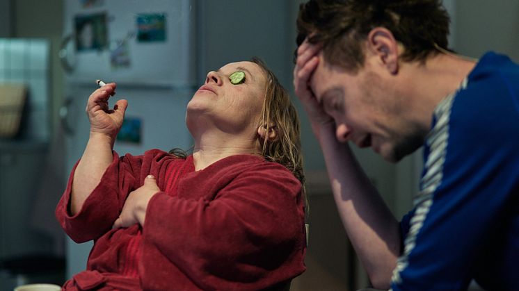 Framsyningsfoto Ei kvinnes kampar og forvandlingar