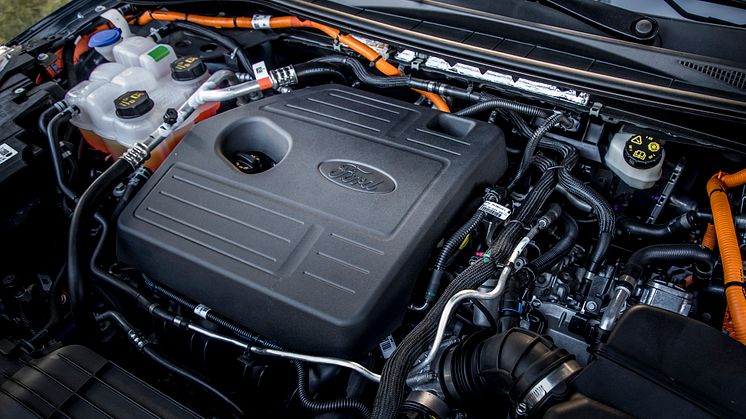 Ford Kuga Vignale ladbar hybrid 2020