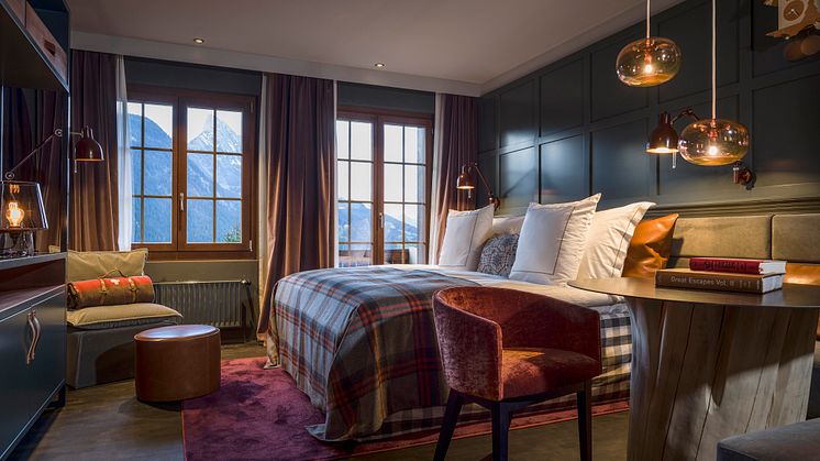 Gästrum på HUUS Hotel, Gstaad, designat av Stylt Trampoli