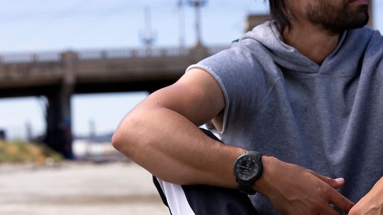 Garmin Instinct Crossover