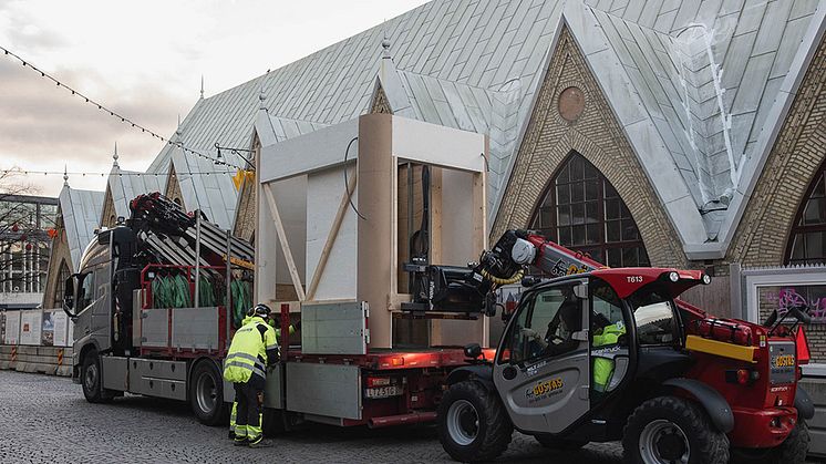 Stommarna till teknikhubbarna anländer till Feskekôrka. Foto: Higab/Hedvig Haraldsdotter