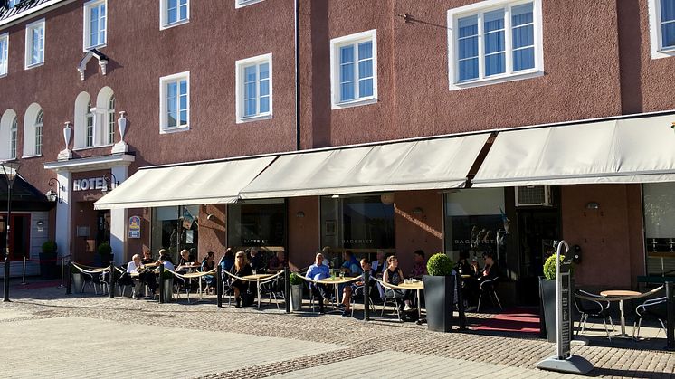 Nuvarande bageri- och kaféverksamhet kommer att byggas om och öppna som Espresso House