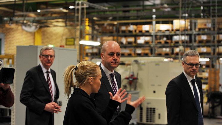 Reinfeldt på besök hos Calix