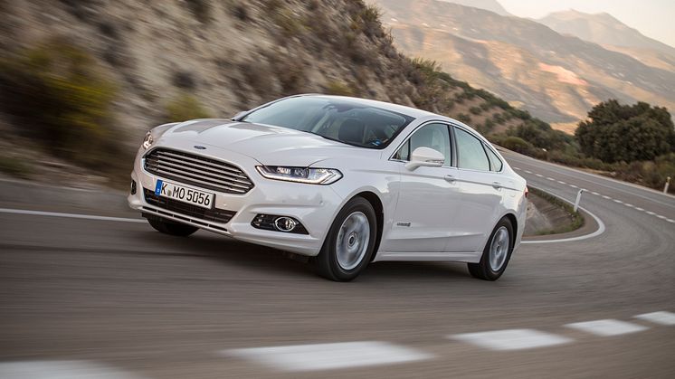 Nye Ford Mondeo Hybrid