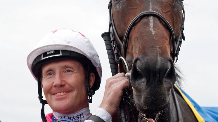 Square de Luynes och Pat Cosgrave
