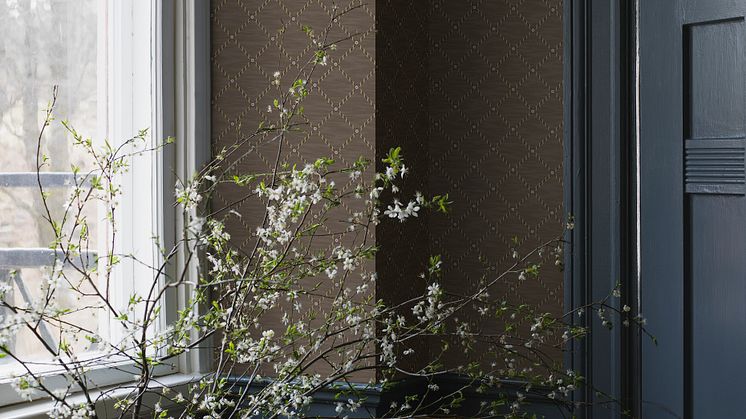 Golden_Trellis-1_Image_Roomshot_Item_2264_PR