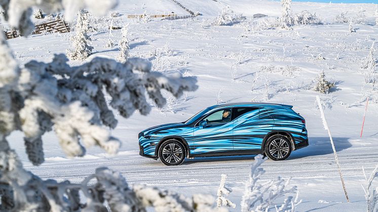 Mercedes-Benz GLC with EQ-Technology
