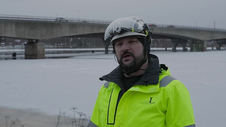 Professor Gabriel Sas om broforskningen