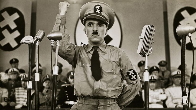 Charlie Chaplin i filmen "Diktatorn".