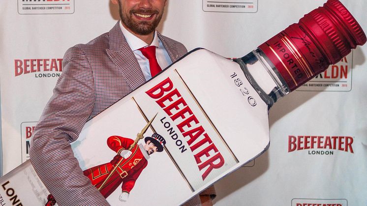 London Calling: Slavomir Kytka fra The Thief Bar i Oslo er Norges Beefeater MIXLDN vinner